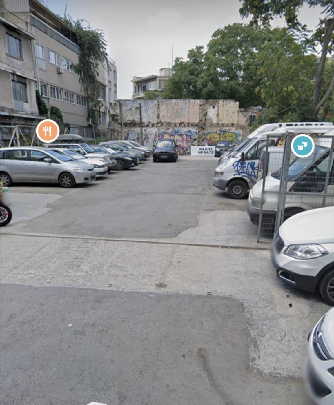 Triple A - Graffiti Homage In Psirri Square - Free Parking! Apartamento Atenas Exterior foto
